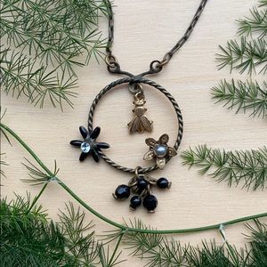 Bee charm “Eric Lydie Paris” necklace